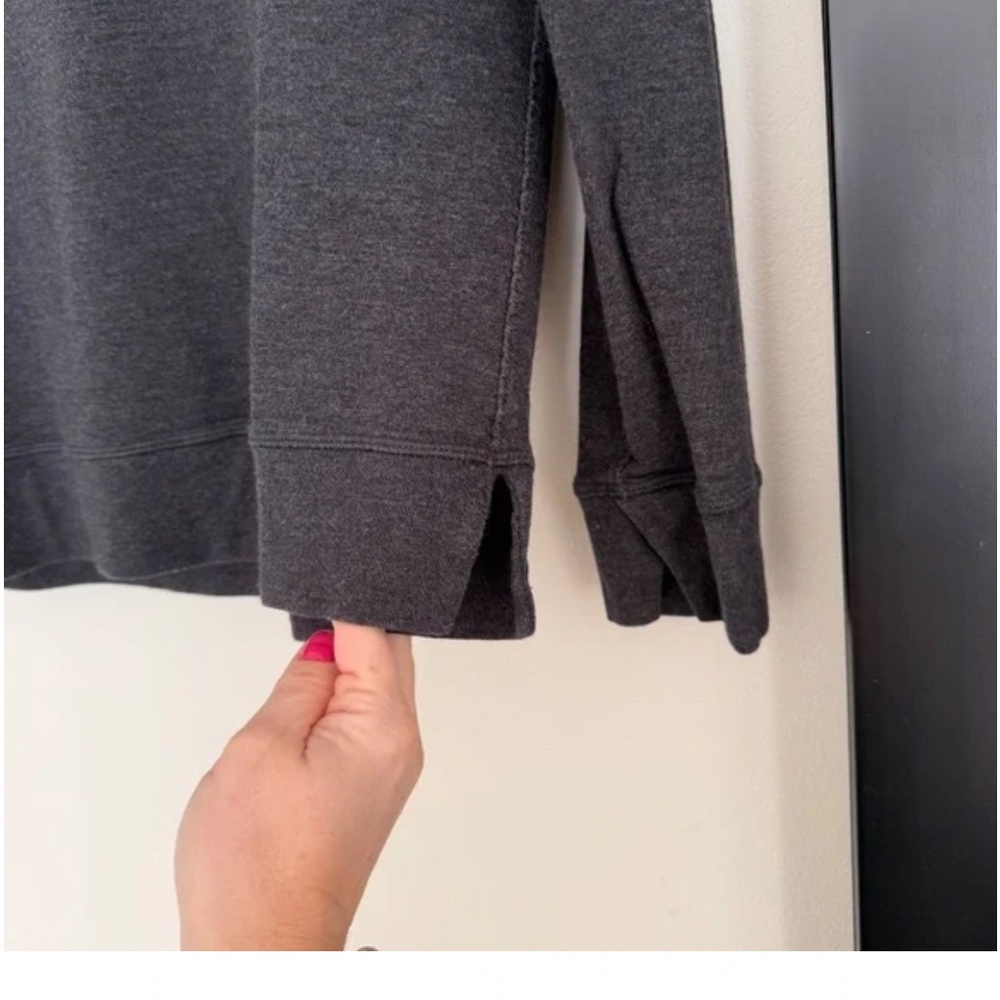 LULULEMON Open Your Heart Long Sleeve II Reversible Size 8 - Picture 9 of 11